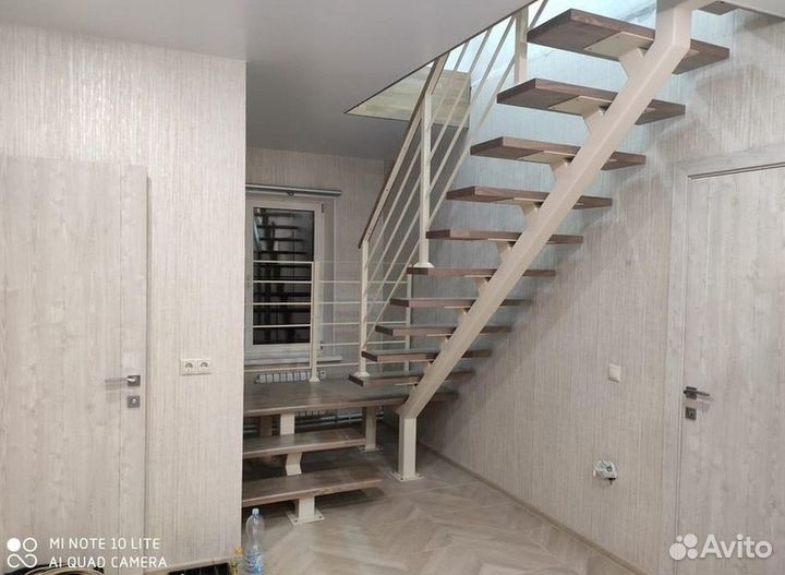 Лестница на металлокаркасе / изготовление лестниц