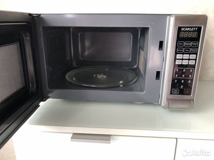 Микроволновая печь Scarlett. Доставка