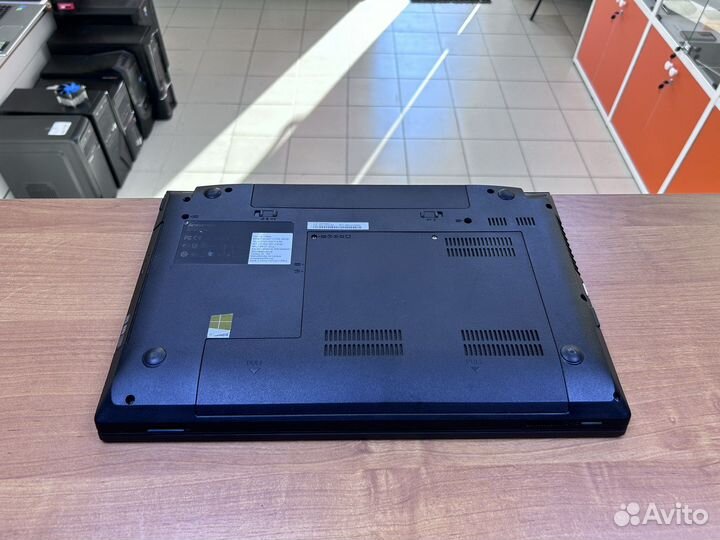 Lenovo металл/SSD/GeForce 610m/живой акб