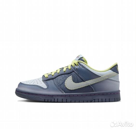 Nike Dunk Low 