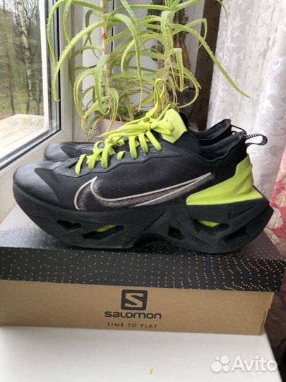 Кроссовки nike женские