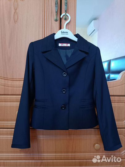 Новый Жакет на девочку 128