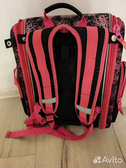 Школьный рюкзак