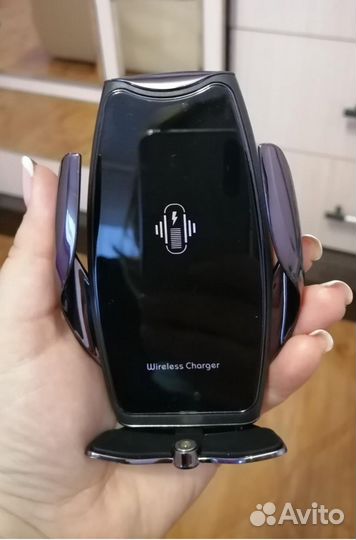 Держатель для телефона с беспроводной зарядкой