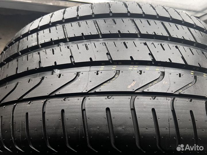 Pirelli P Zero 275/35 R20