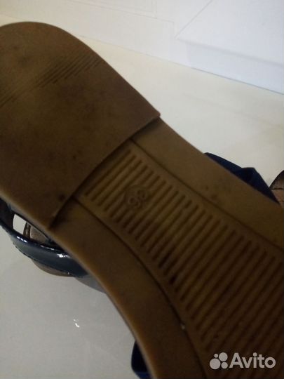 Сандалии для девочки