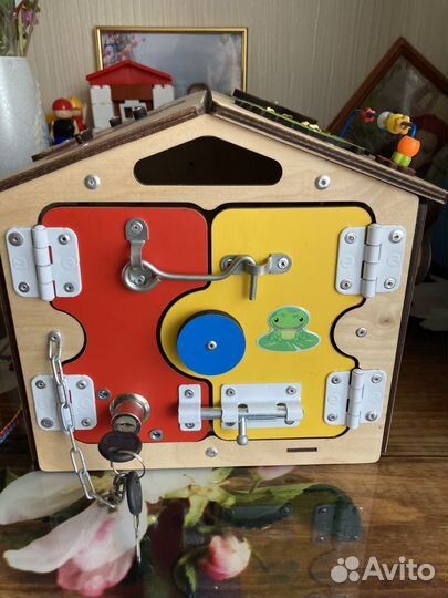 Бизиборд кубик