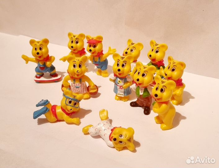 Фигурки от Харибо «Мишки на отдыхе»-полный