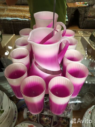 Набор кувшин и стаканы