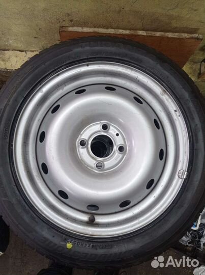 Bridgestone Turanza T001 195/50 R15 82V