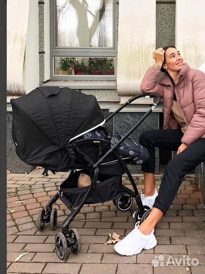 Коляска Aprica Luxuna Cushion