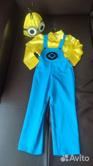 Новогодний костюм Миньон