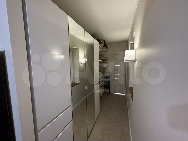 1-к. квартира, 40 м², 1/3 эт.