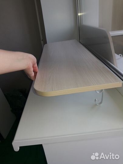 Полка настенная навесная