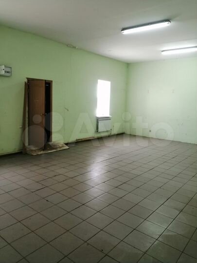 Торговая площадь, 52 м²