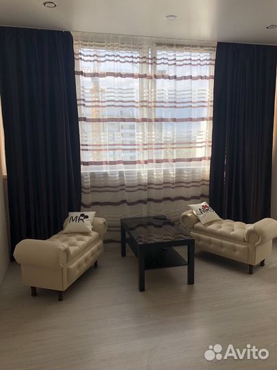 Пуф банкетка честер в каретную стяжку