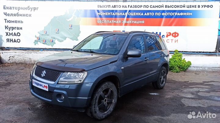 Кнопка аварийной сигнализации Suzuki Grand Vitara