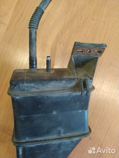 Абсорбер (фильтр угольный) Volkswagen Passat B5+