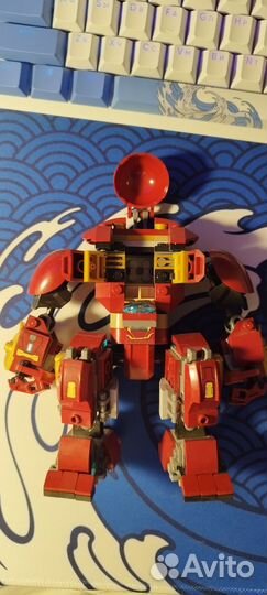 Lego Hulkbuster 76104(без фигурок)