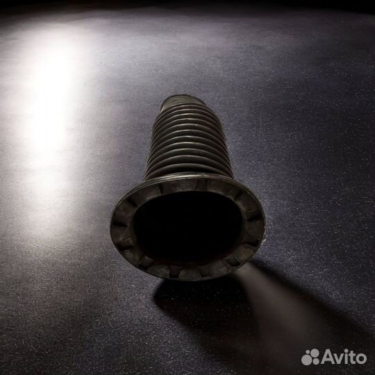 Пыльник переднего амортизатора toyota yaris/vitz/belta/ractis 05-11/fielder/axio 12, 62*112*192