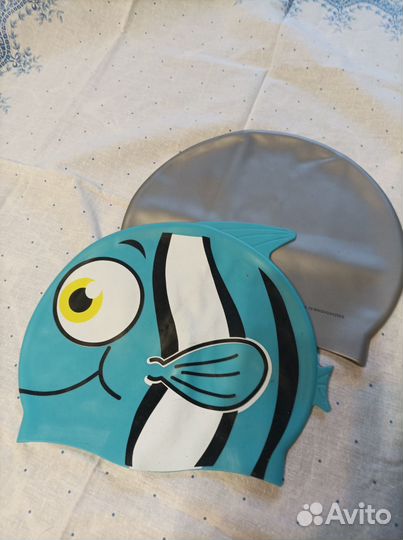 Резиновая шапочка для плаванияНовая