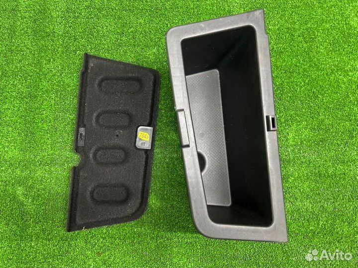 Ящик для инструментов левый Chevrolet Captiva C140