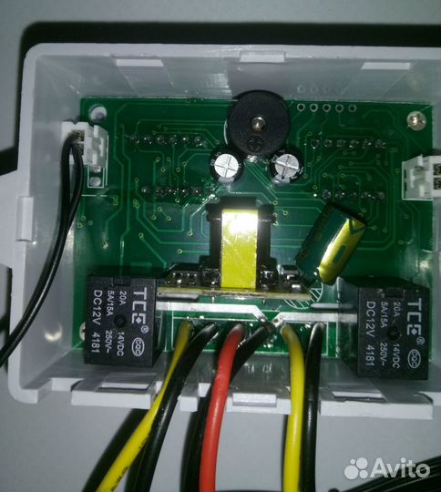 Сдвоенный (двухзонный) регулятор температуры