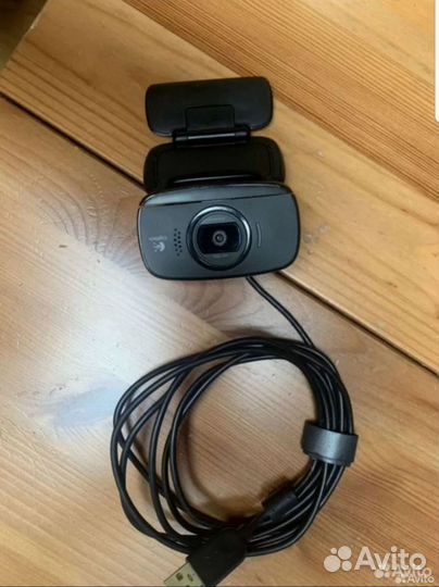 Веб-камера Logitech с525