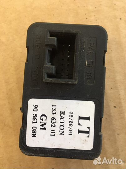 Блок управления стеклопод. Opel Zafira A(2353)