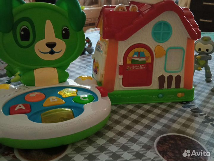 Развивающие игрушки для малышей