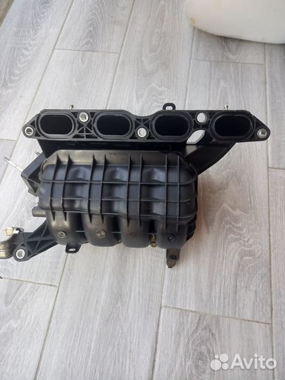 Коллектор впускной 1zr, 2zr,3zr