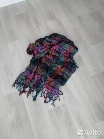 Продам шарфы в отличном состоянии