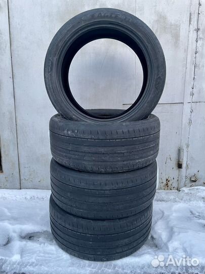Goodyear Eagle F1 Asymmetric 3 SUV 285/40 R21 109Y