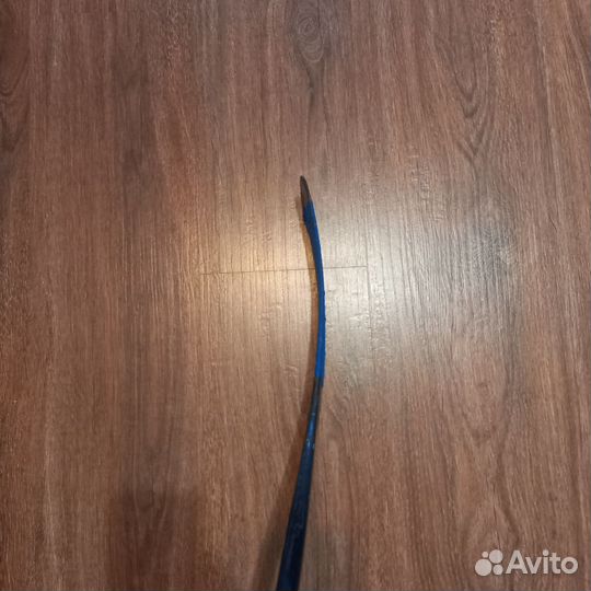 Клюшка хоккейная правый хват бауер