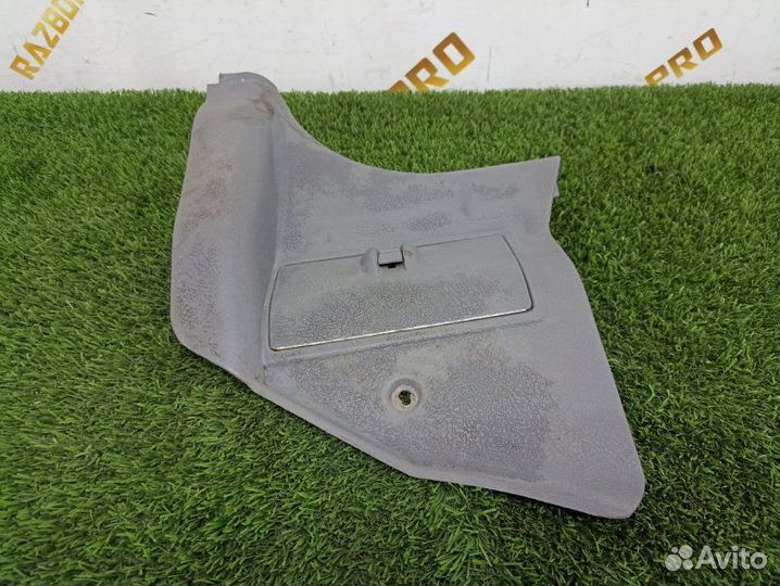 Накладка порога сапожок передняя левая Hyundai