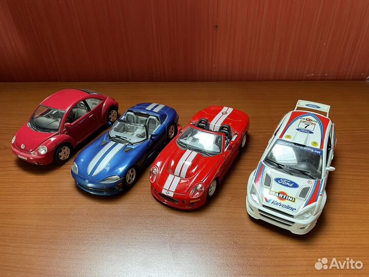 Модели машин Burago 1/24