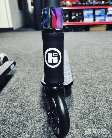 Трюковой самокат Hipe и Tech Team