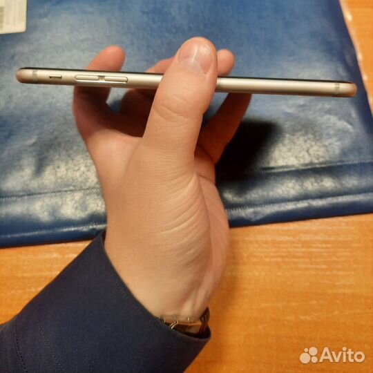 iPhone 6S Plus, 64 ГБ