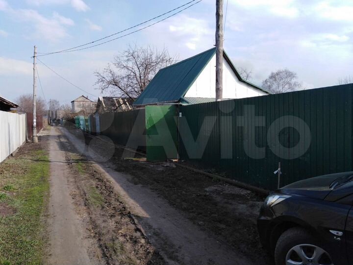 Дача 20 м² на участке 6 сот.