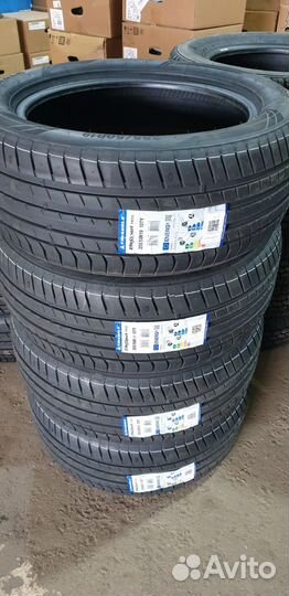 Triangle EffeXSport TH202 255/40 R18 101Y