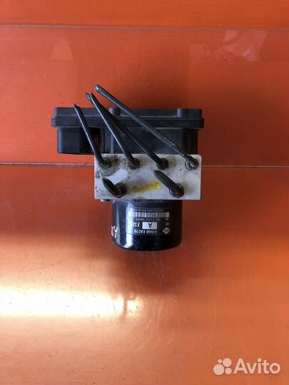 Блок (насос) ABS Nissan Pathfinder R51 2004-2013