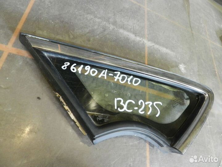 Стекло глухое переднее правое - Kia Ceed 2