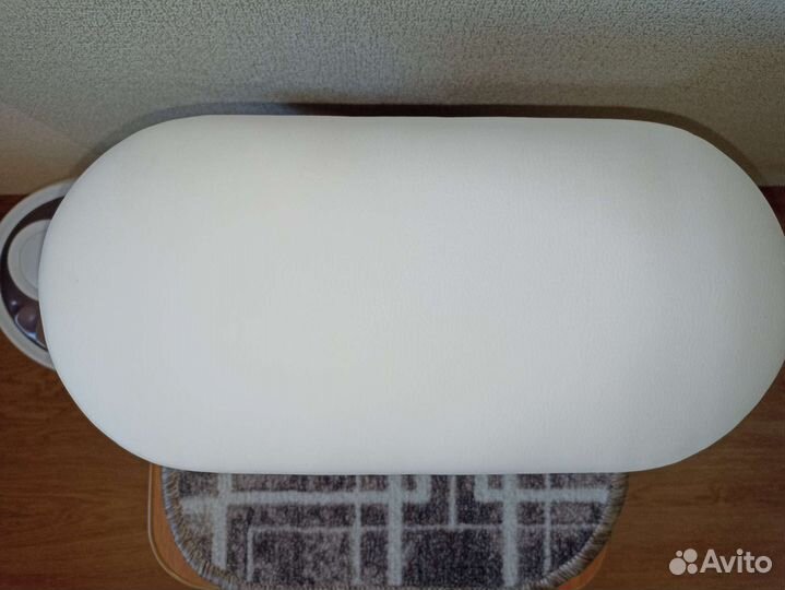 Подставка для рук маникюрная