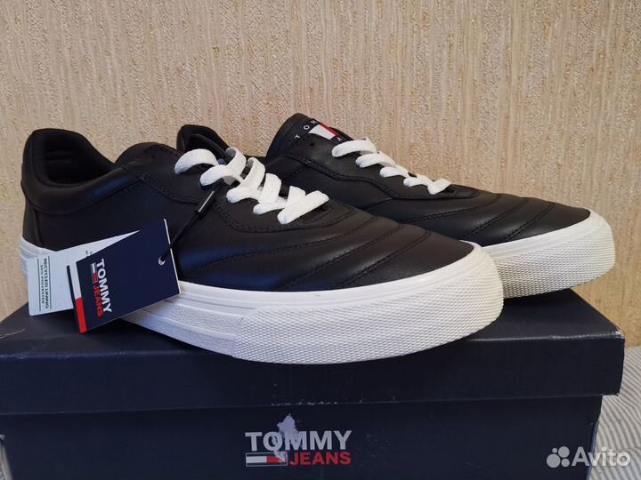 Кроссовки кеды кожа Tommy Hilfiger р.45-46/30,5см