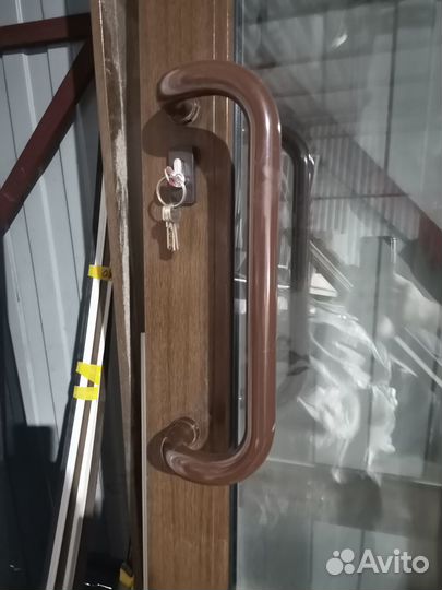 Дверь входная пвх бу