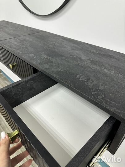 Консоль подвесная