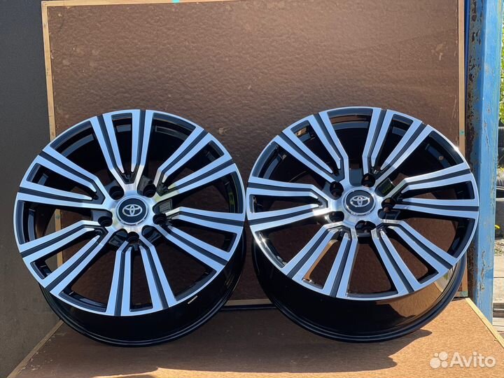 Литые диски Toyota Land Lexus LX570 R22 5x150