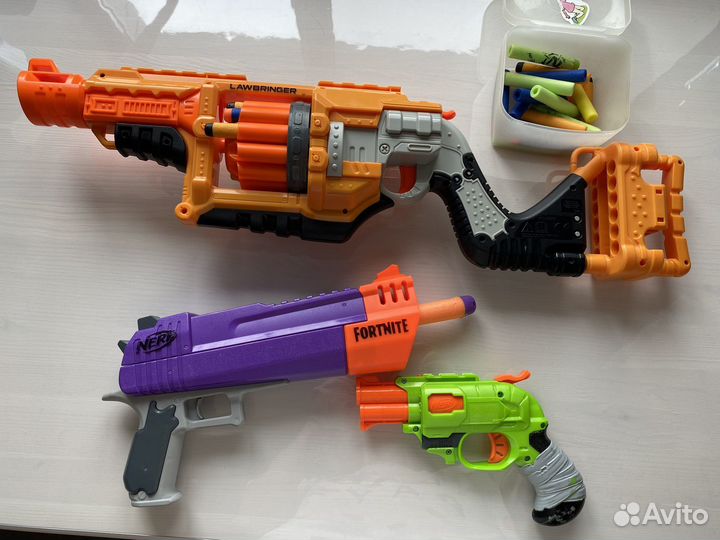 Бластер nerf