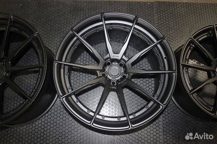 Lamborghini Huracаn кованые диски R20x9/21x12.5