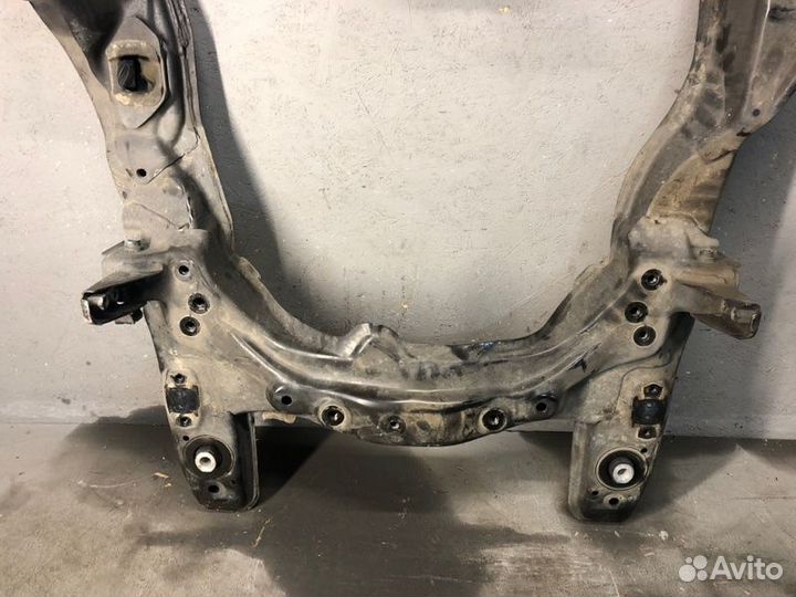 Подрамник передний Honda Accord CU2